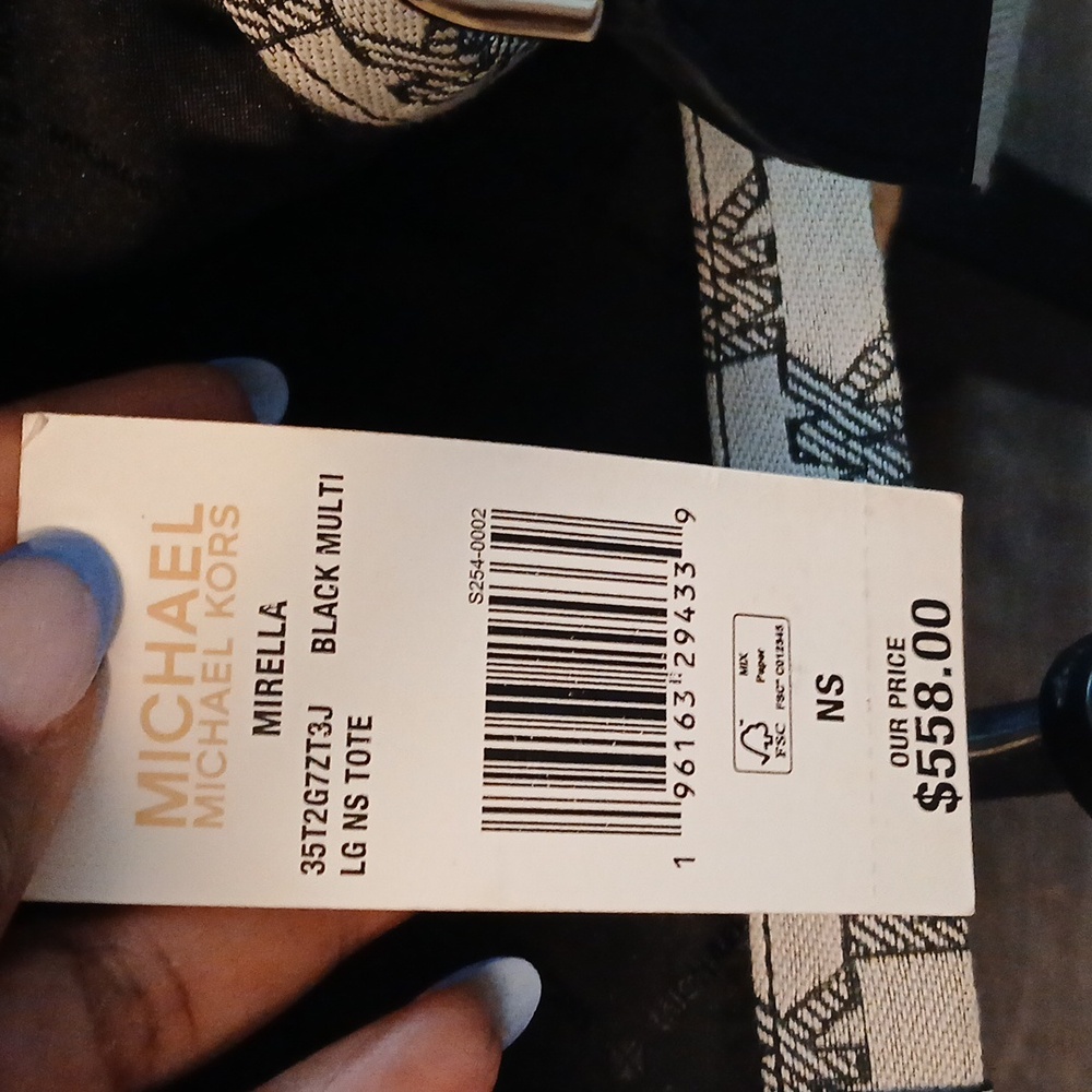 MICHAEL Michael Kors Black and Cream Tote - Picture 4 of 6